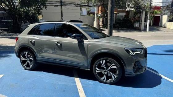 AUDI Q3 2.0 40 TFSI GASOLINA SPORTBACK PERFORMANCE BLACK PLUS QUATTRO TIPTRONIC AUDI Q3 2.0 40 TFSI GASOLINA SPORTBACK PERFORMANCE BLACK PLUS QUATTRO TIPTRONIC